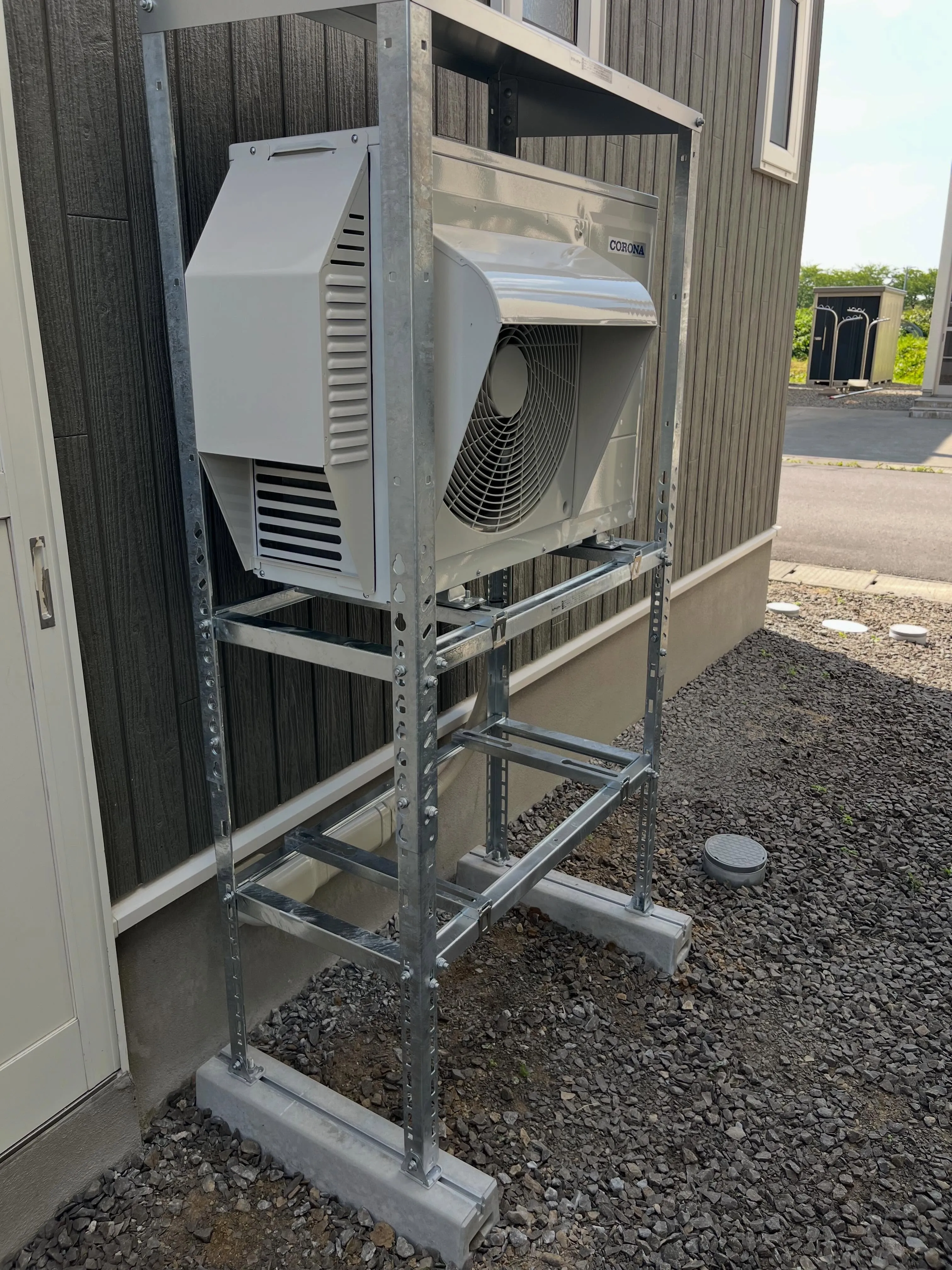 鶴田町で電気温水器からエコキュートへ交換工事してきました